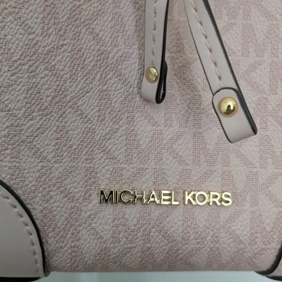 MICHAEL KORS Women's Mercer Small Logo Bucket Bag POWDER BLUSH  PINK . - Picture 8 of 14